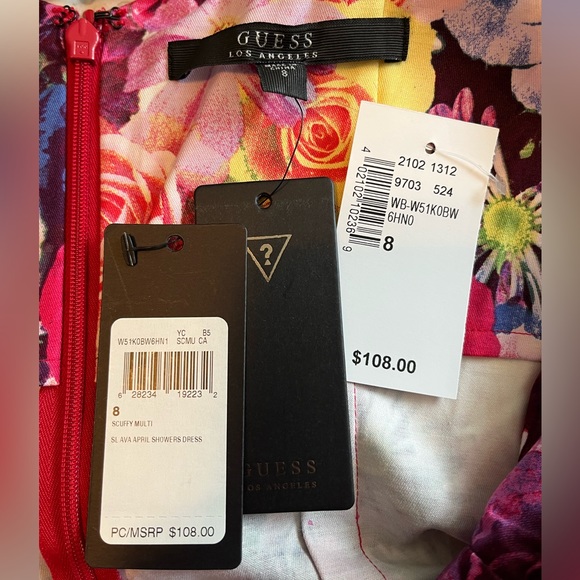 Guess size 8 NWT April Showers Dress beautiful multicoloured full of flowers - Picture 3 of 5